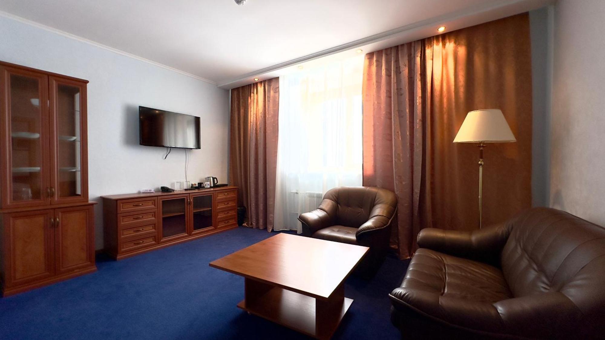 Hotel Pyramiden Εξωτερικό φωτογραφία